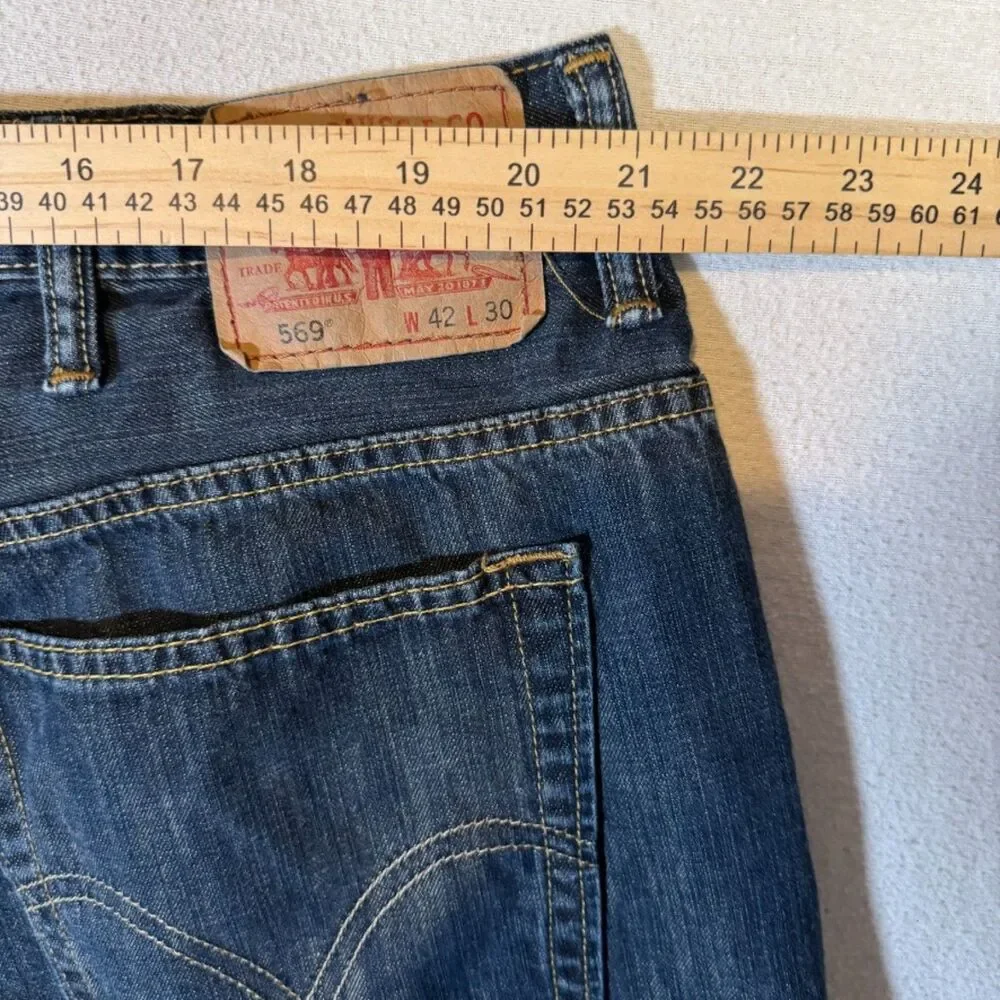 Levis 569 Loose fit Straight Leg Jeans Mens 42x30 Dark Wash Blue Denim